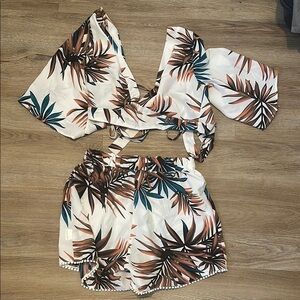 Cream White Crop Blouse with 3/4 Sleeves and Tie Front